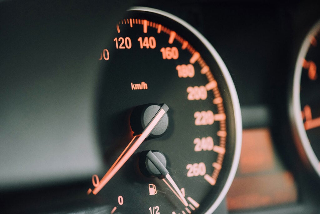 finding the best automobile locksmith services, photo